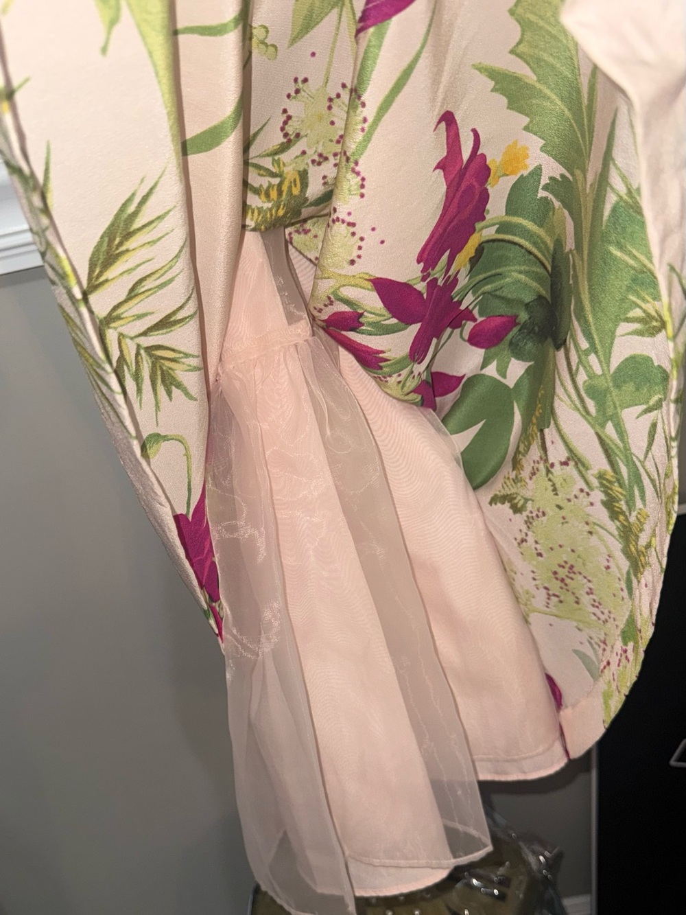 Ted Baker London Pale Pink Midi Dress with Fuchsia & Green Floral Print - Picture 11 of 13